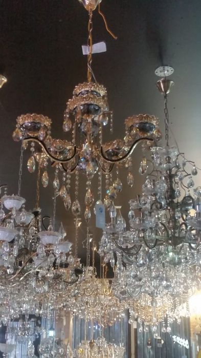 2 түрлі  жаңа  арзан  бағада  люстралар сатамы