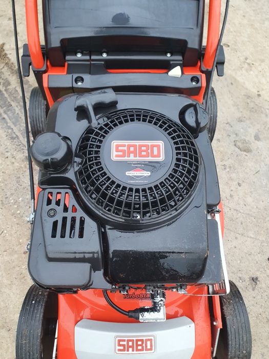 Masina de tuns iarba gazon Sabo