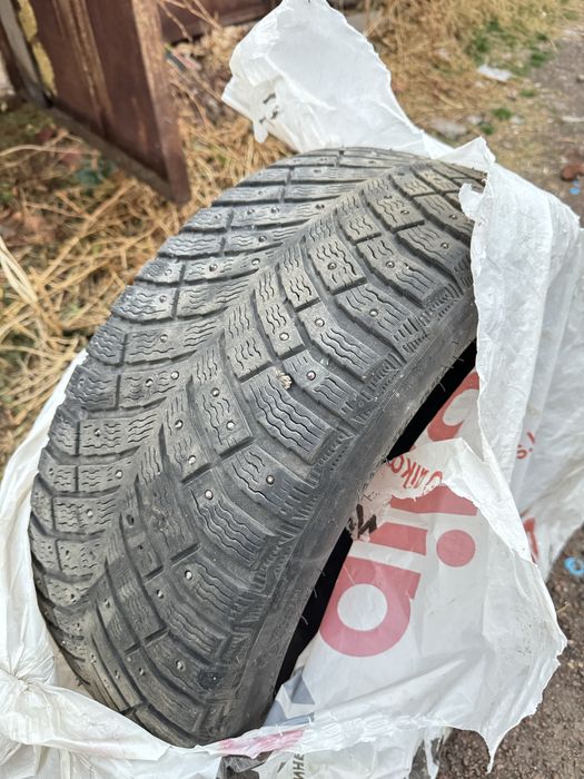 Продам зимние шины в хорошем состоянии 4шт