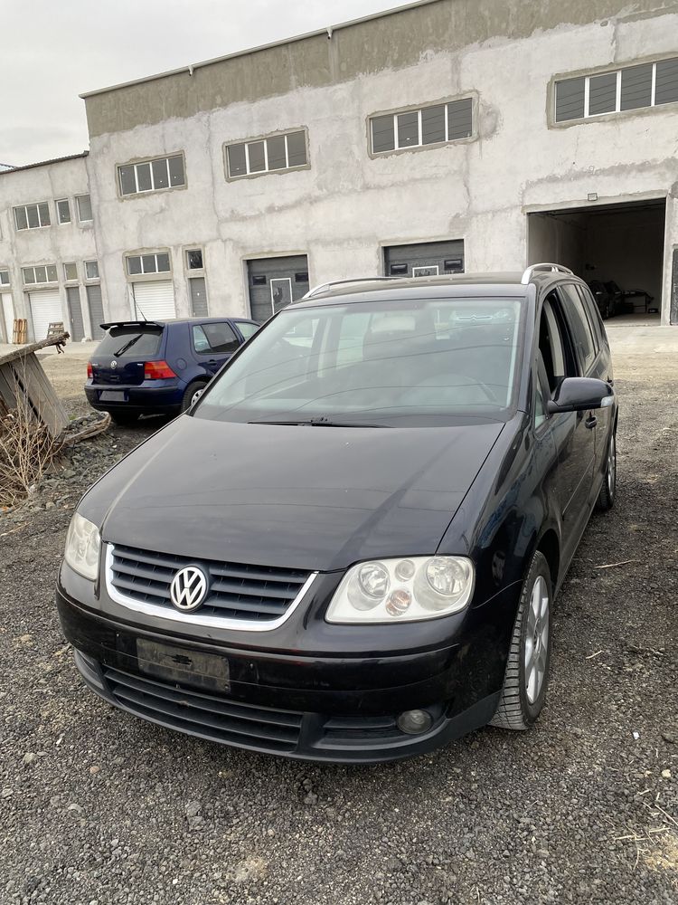 Volkswgen TOURAN 2.0 TDI Нов Внос