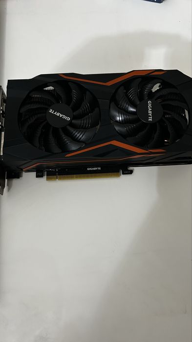 (Placa Vanduta)16GB RAM + SSD256GB