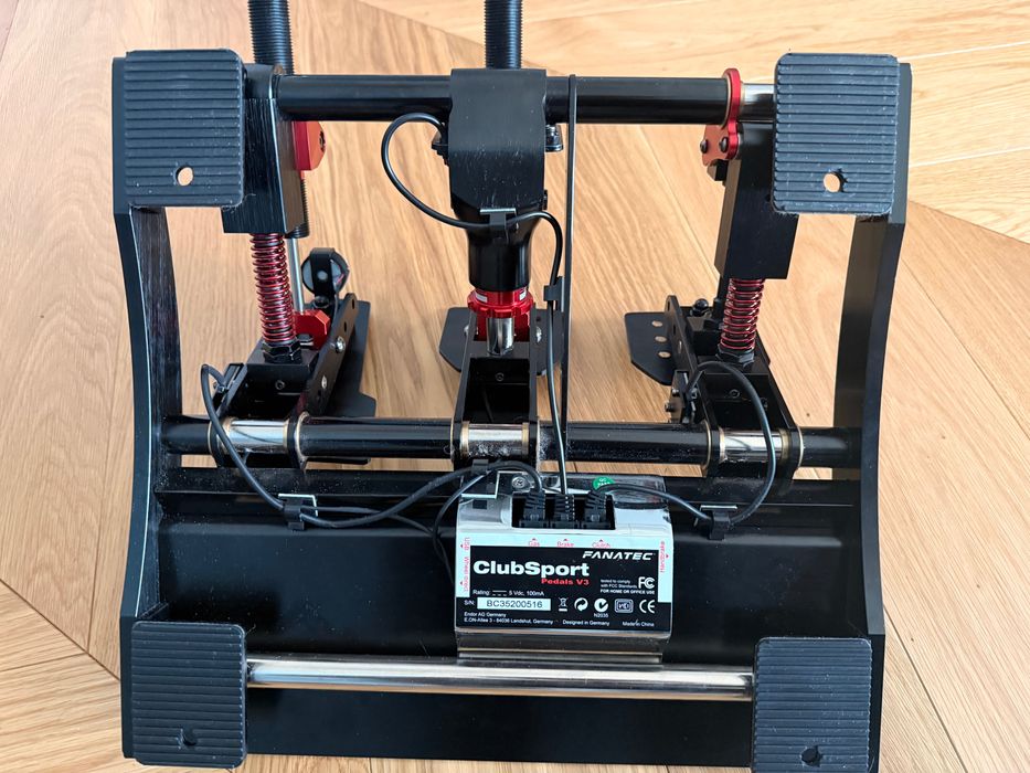 Fanatec ClubSport Pedals V3 Damper Brake Performance педали