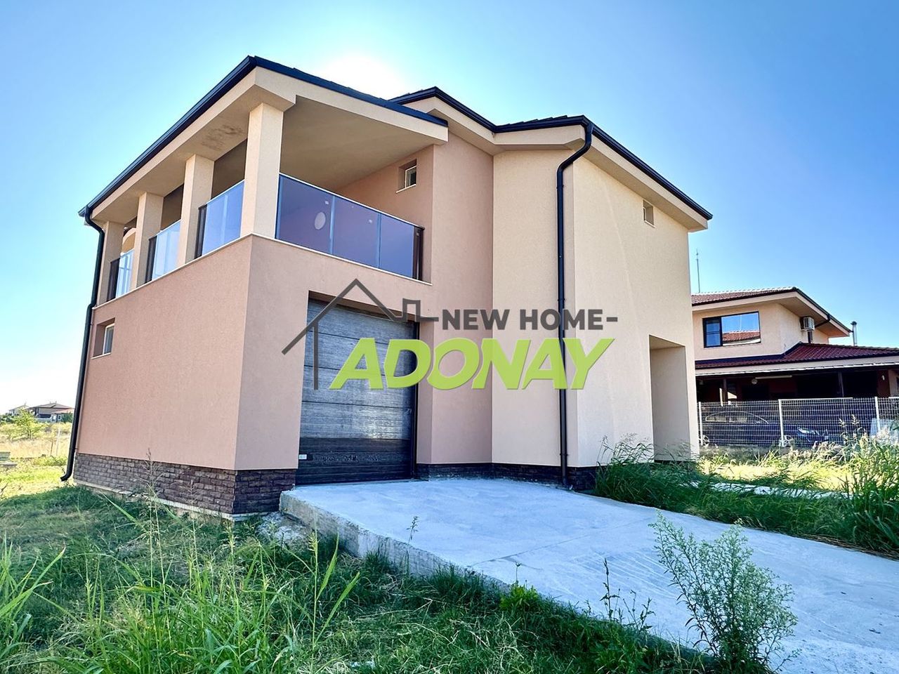 Продава се Къща в с. Белащица, Област Пловдив - 280 кв.м за 965 €/кв.м - Снимка #1