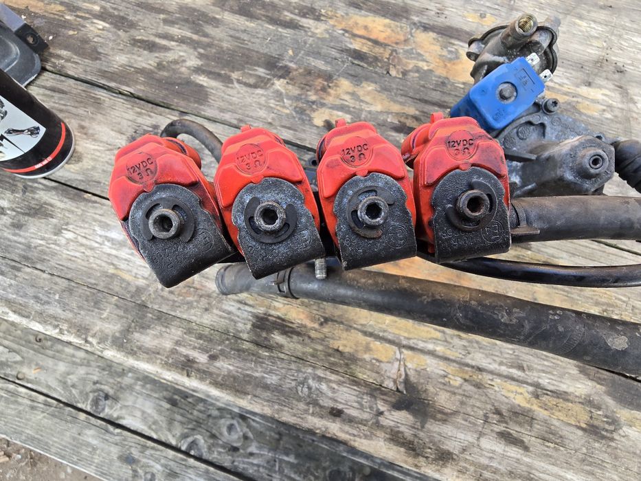 Ofer spre vanzare instalatie de gaz tomaaseto!