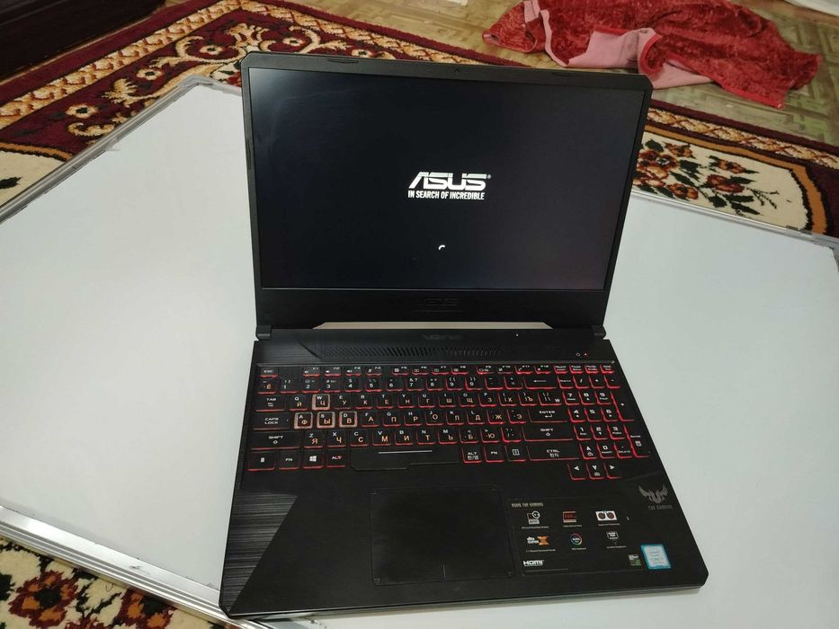 Asus noutbuk sotiladi.  ASUS TUF GAMING игровой ноутбук продаётся.