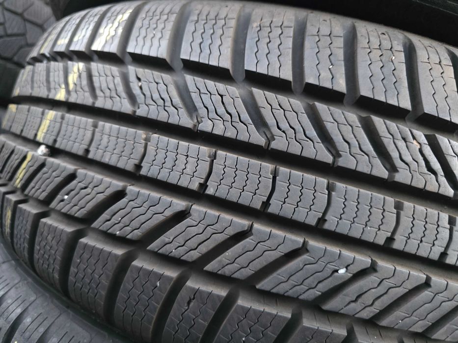 2бр Зимни гуми 205 55 17 - Continental - DOT 2024