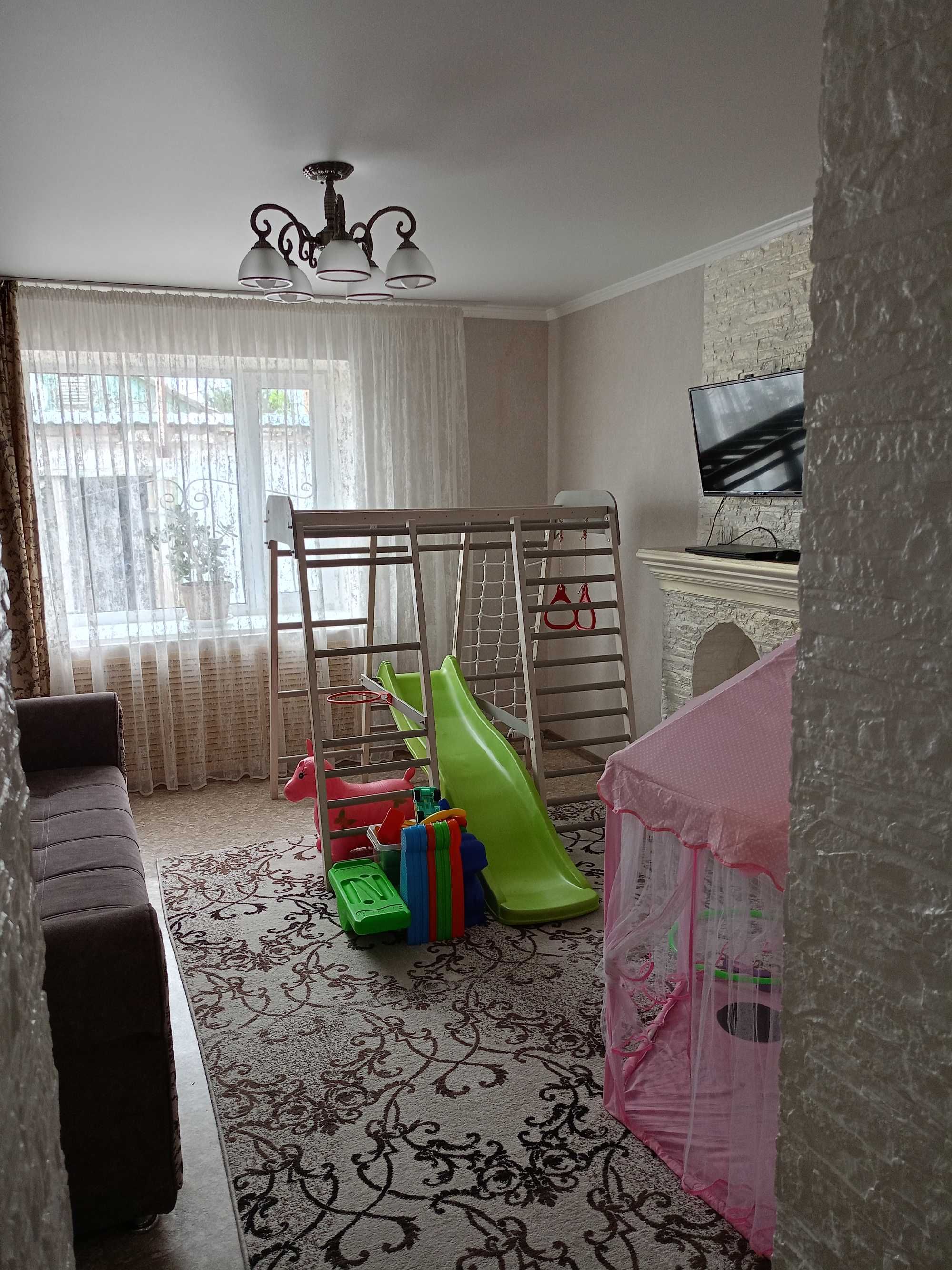 Продается благоустроенный дом, в селе Агрогородок, Абайский район.