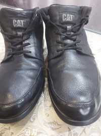 Продам обувь фирмы CAT