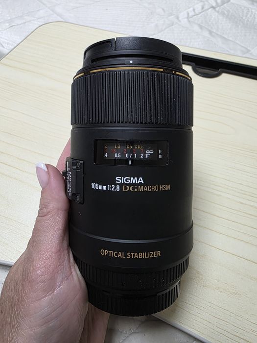 Продам Sigma 105 EF Macro HSM