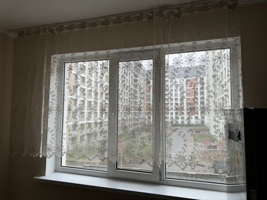 Продам новые шторы