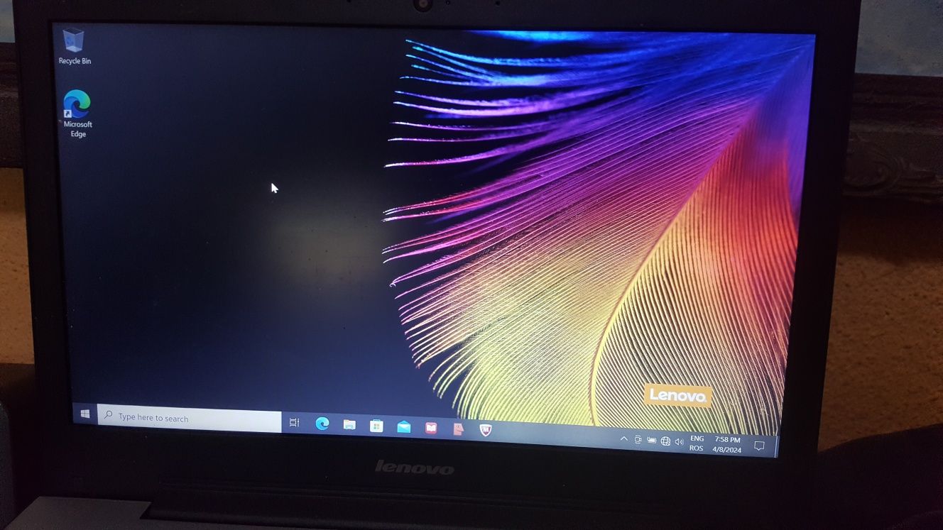 Laptop lenovo i5  8 giga ram