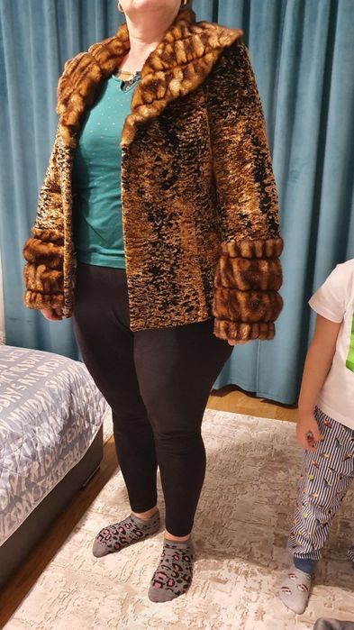 Haina de blana naturala la maneci si guler