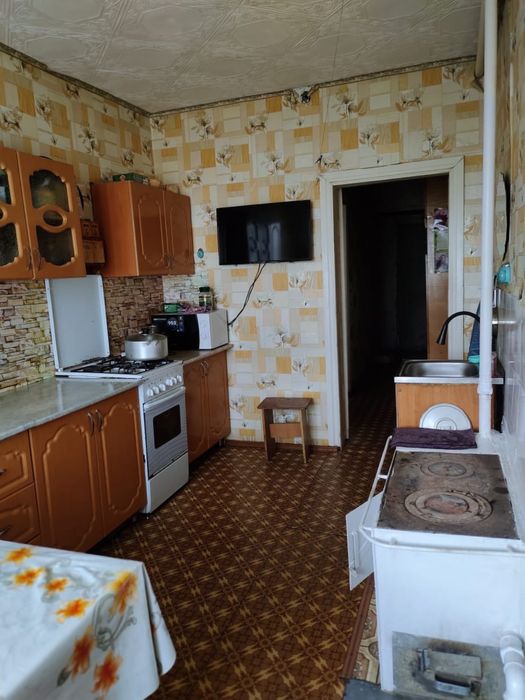 Продается благоустроенный дом , частично мебелирован.