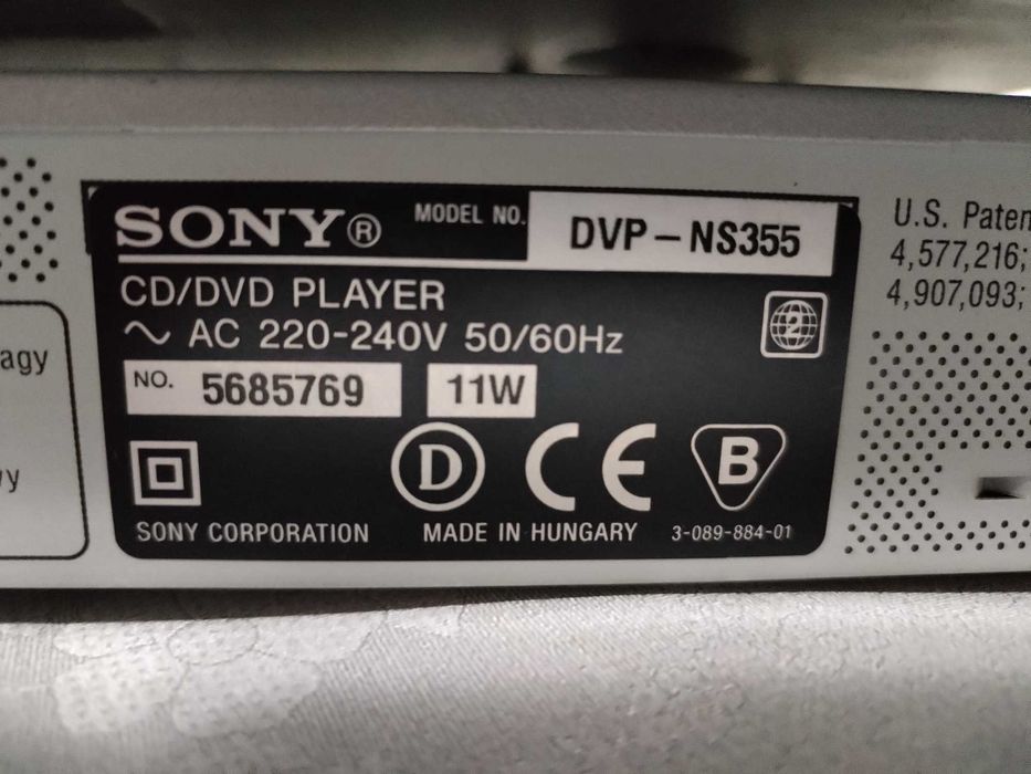 CD Sony CDP-M19 si CD/DVD Sony Player DVP-NS355