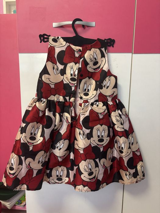 Сатенена рокля HM minnie mouse