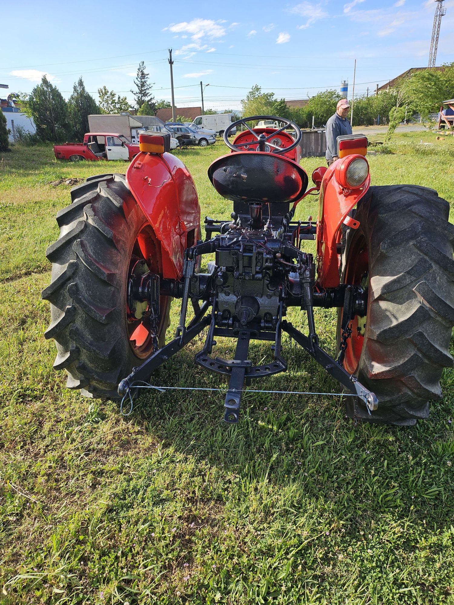 Tractor Fiat 411 ,în 4 pistoane