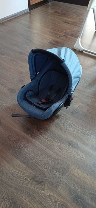 Vand carucior copii,scaun inalt copii,scoica auto