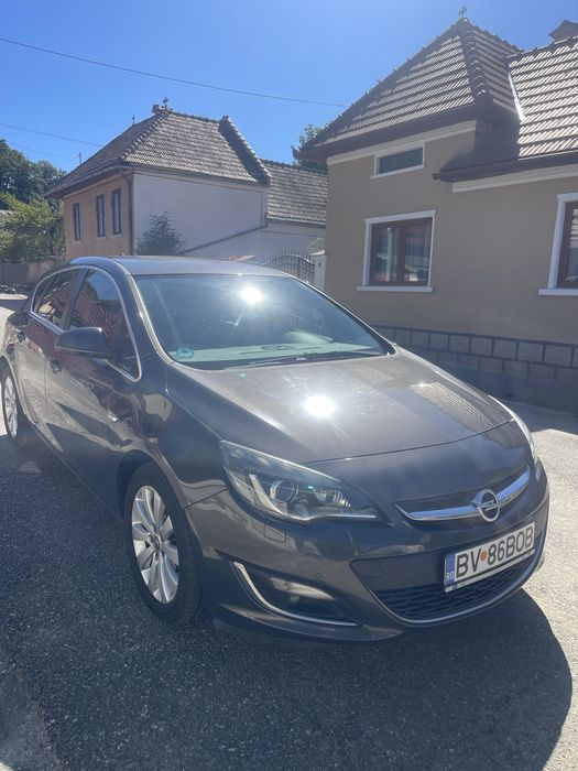 Opel Astra J 2.0 diesel model scurt automata