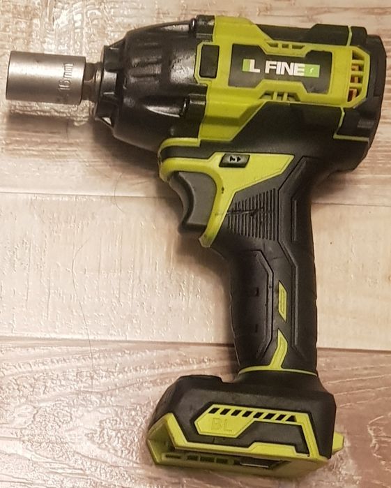 Продаётся гайковерт