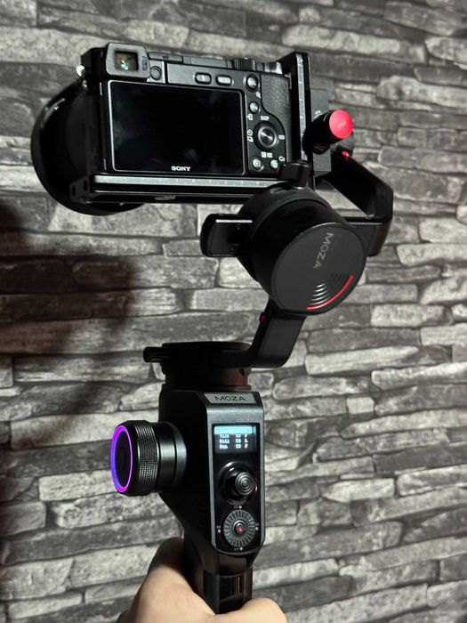 Gimbal Moza Aircross 2