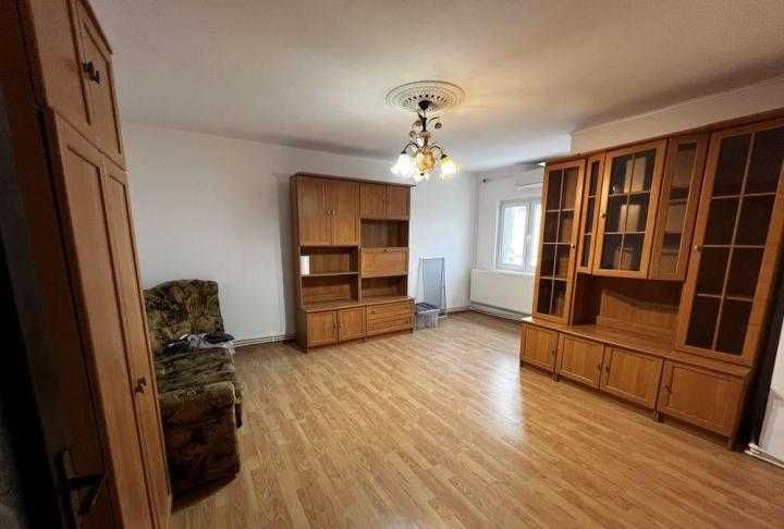 Vand apartament 3 camere 1 decembrie-Ilfov
