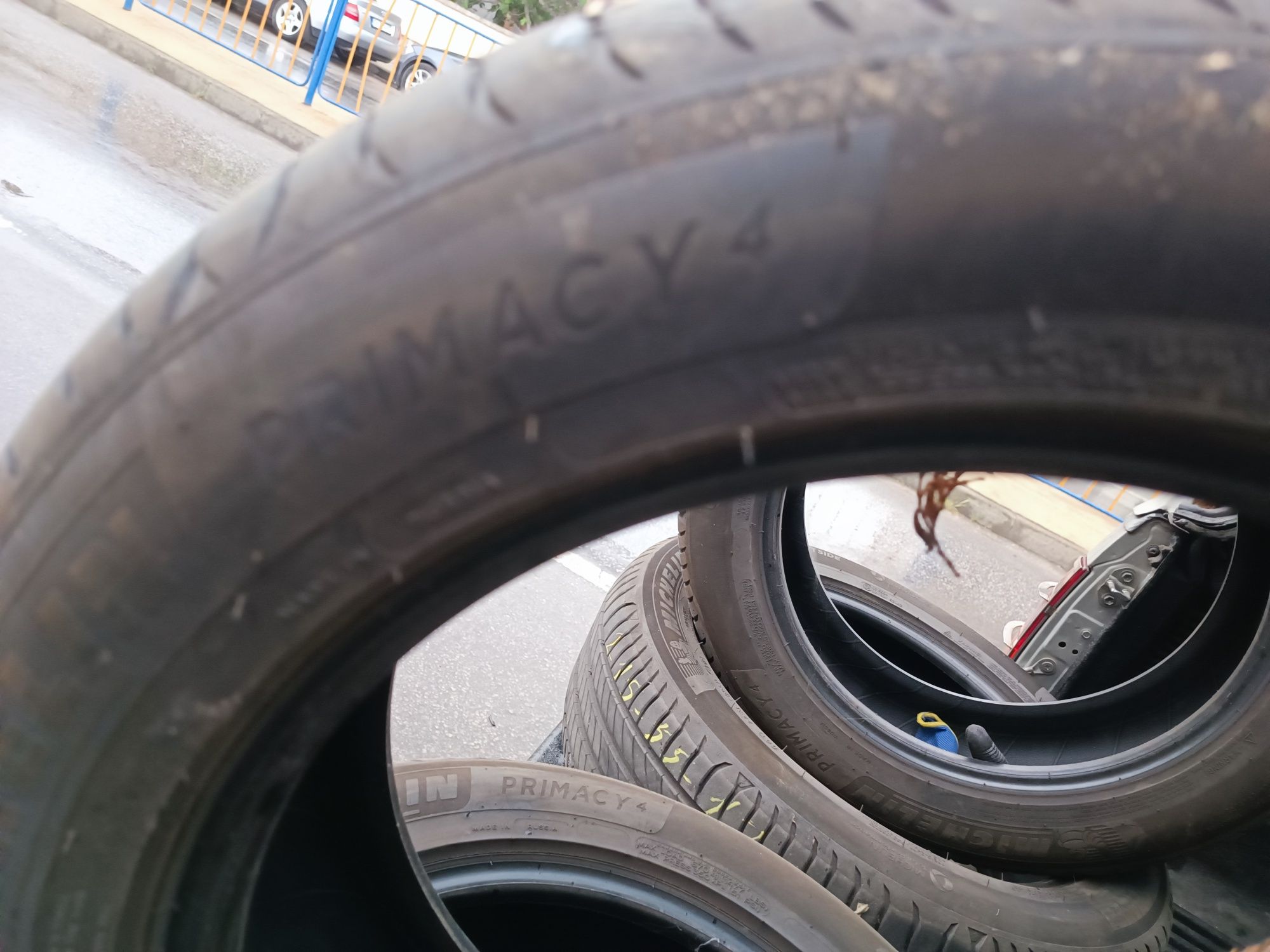 Гуми Michelin 215 55 17