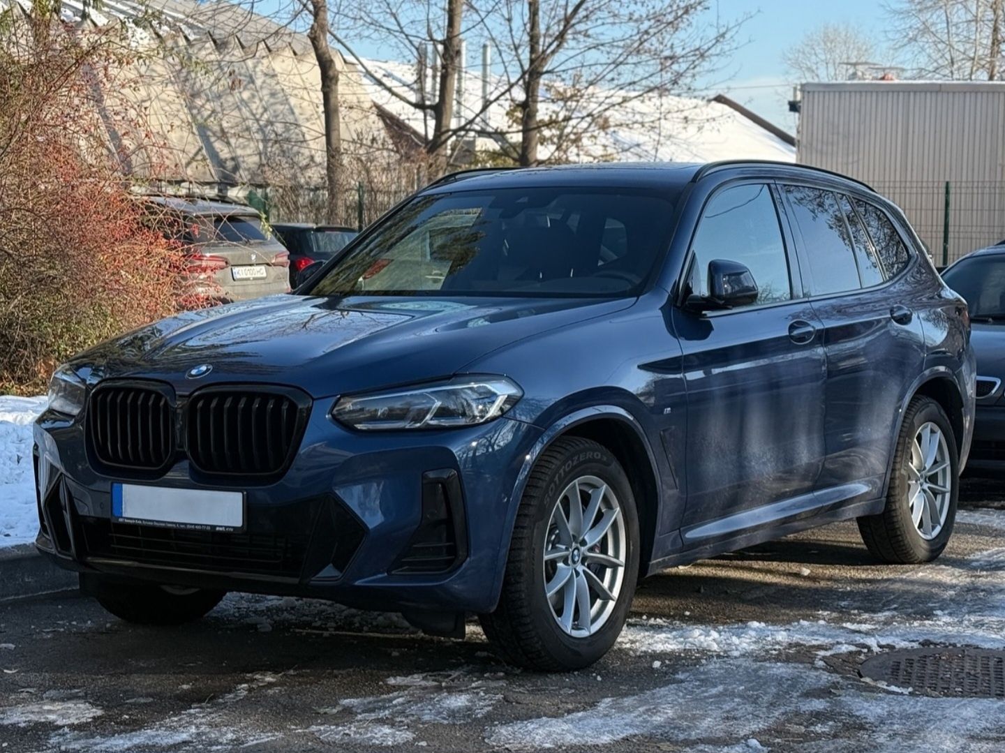 M пакет BMW G01 LCI M tech предна броня прагове задна броня X3