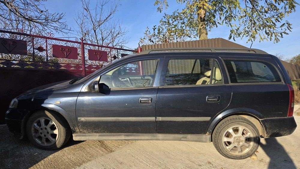Opel Astra G Caravan, motor 2.0, Diesel , anul 2003