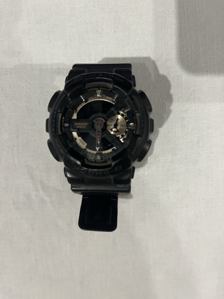 Часовник Casio G-SHOCK GA-110RG-1AER