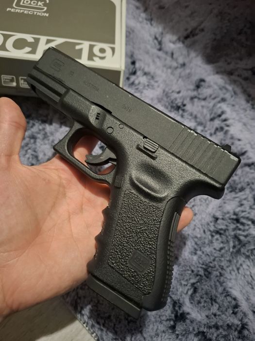 Glock 19 gen3 airsoft