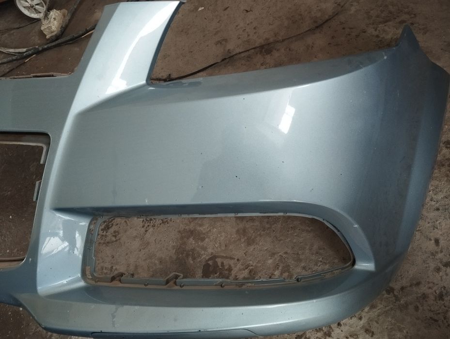 Продам бампер б/у