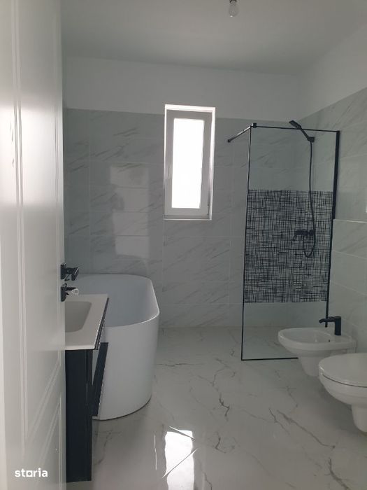 IASI– Valea Lupului– Casa plan parter cu 4 camere+ garaj- 460 mp teren
