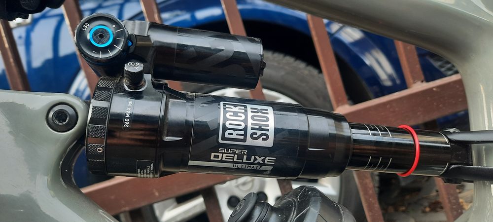 Rockshox super deluxe ultimate rc2t