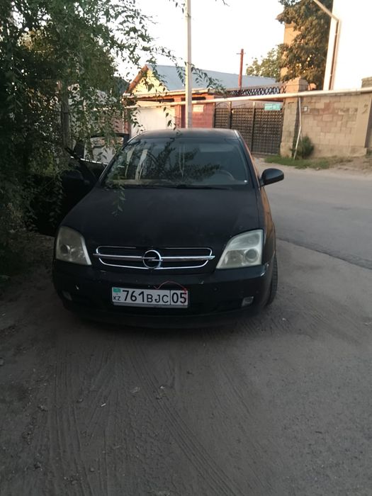 Срочно Опель вектора с 2003 срочно