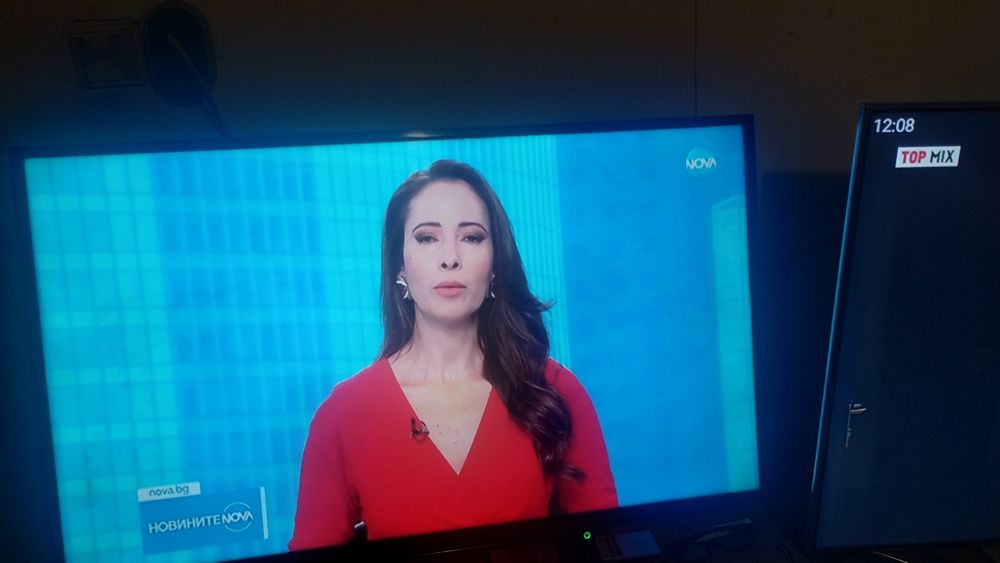 Продавам Смарт телевизор Toshiba 43V6863DG