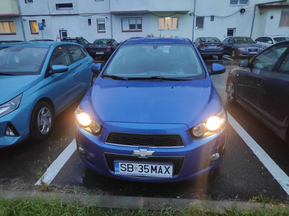 Chevrolet Aveo 2012 full option hatchback 1.4 16V (100 Hp)