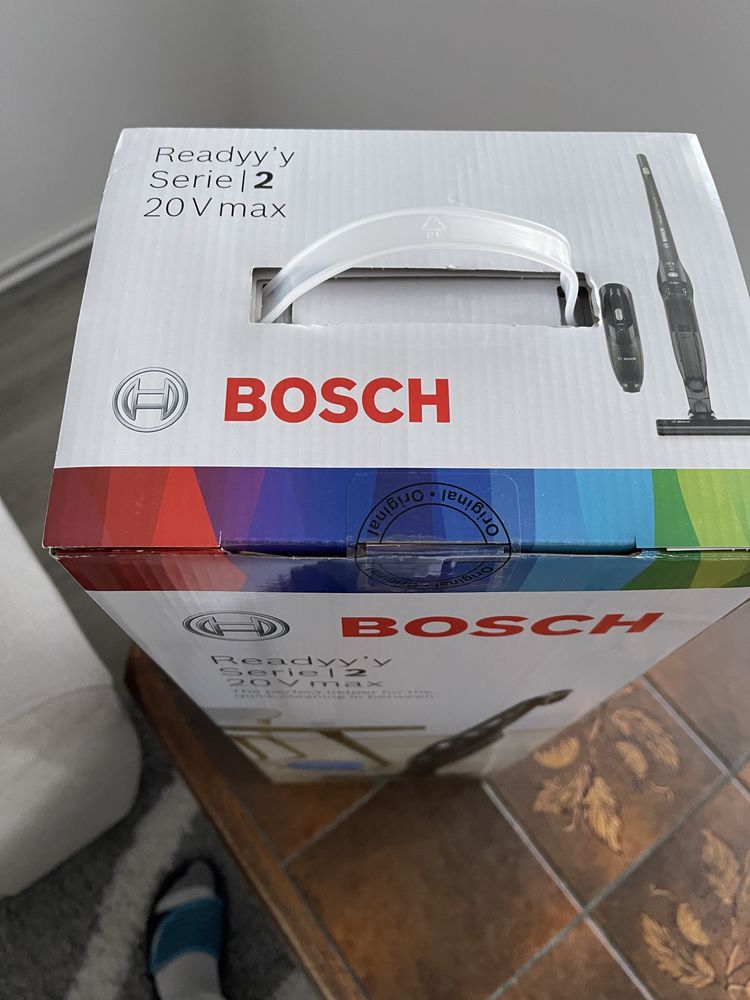 Aspirator Vertical Bosch serie 2