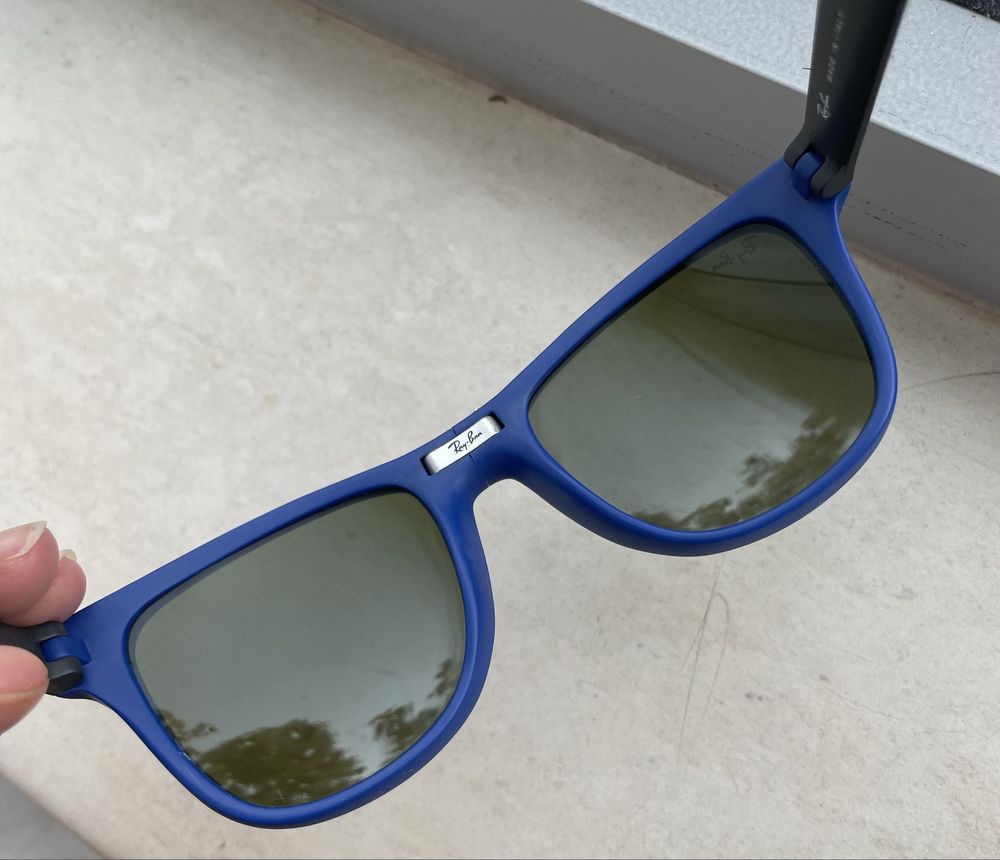 Ray Ban Wayfarer Folding sunglasses