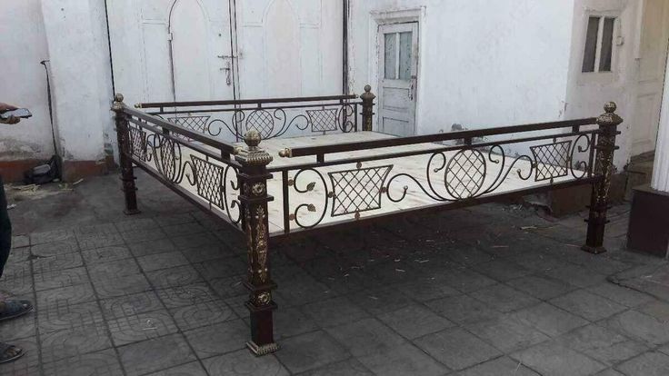 Кровать мощный  и лучший
