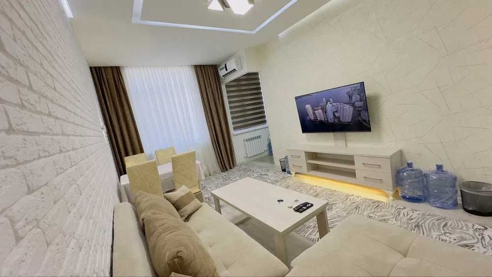 R5 Сдается квартира 2/3/5 на ЮНУСАБАДЕ ор-р ТЦ МЕГА ПЛАНЕТ!