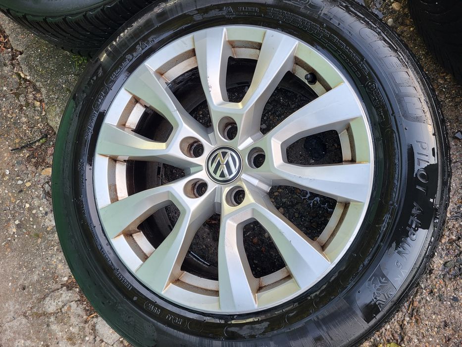 Джанти 5x120 17 за VW Amarok,T5,T6,Multivan с Michelin alpin 235 55