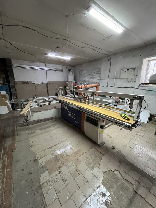 форматно раскроечный станок и кромко облицовочный пвх полуавтомат