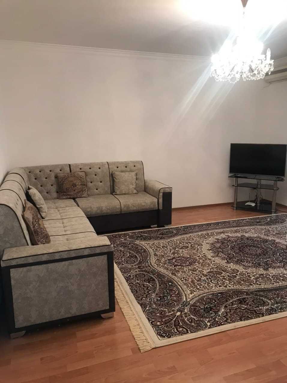 Айбек • 2-комн • 63 м² • этаж 4/9 • [M:0370]