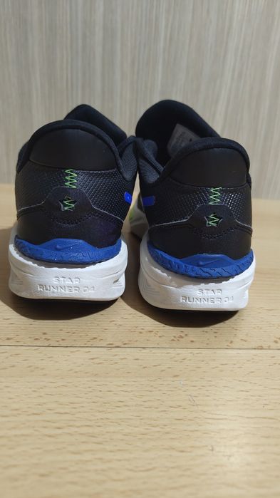 Nike, Обувки Star Runner 4 за бягане , детски