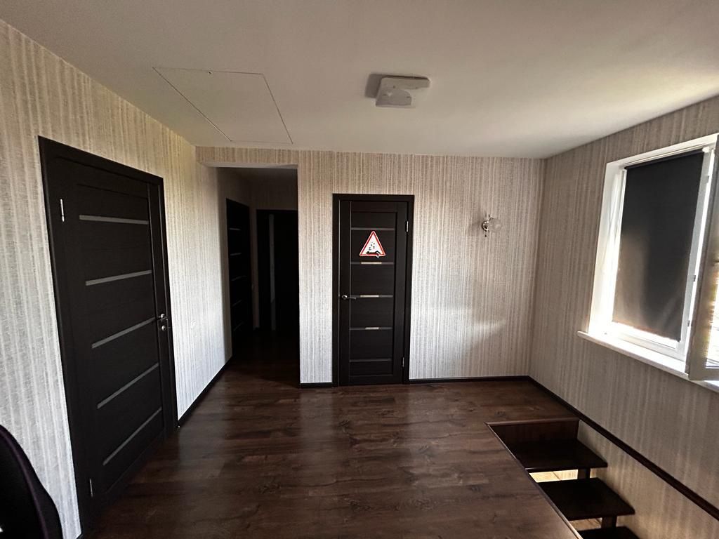 Продаётся дом с автосервисом.