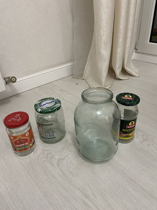Банки разных видов (0.3 л – 2 л)