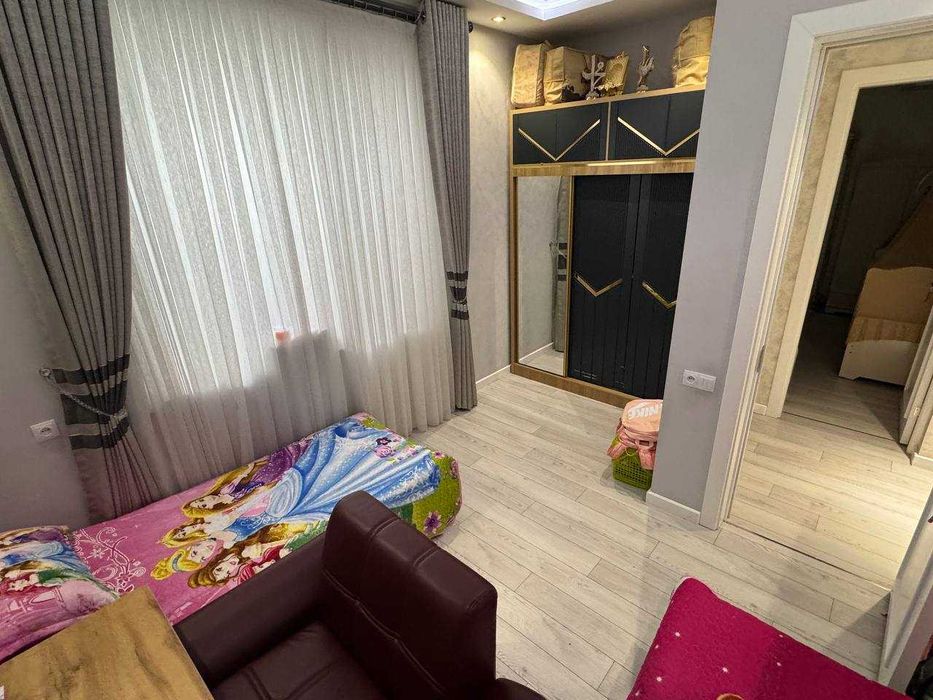 Шофайз мавзесида файзли, шинамгина ховли сотилади. NR494/30