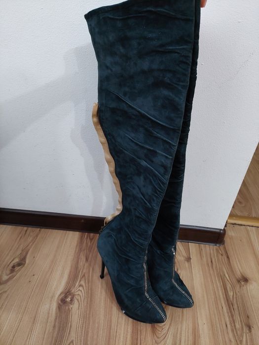 Cizme lungi din piele intoarsa nr 38