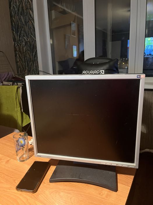 Монитор BENQ б/у