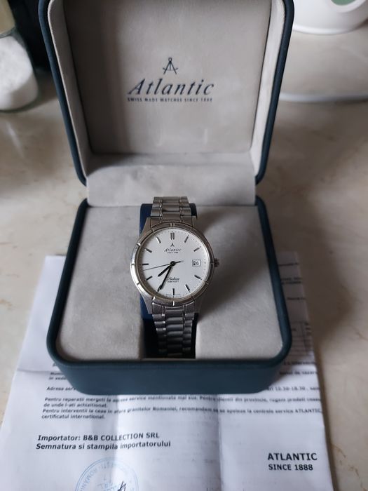 Ceas elegant elvețian Atlantic Seabase quartz,baterie noua,impecabil